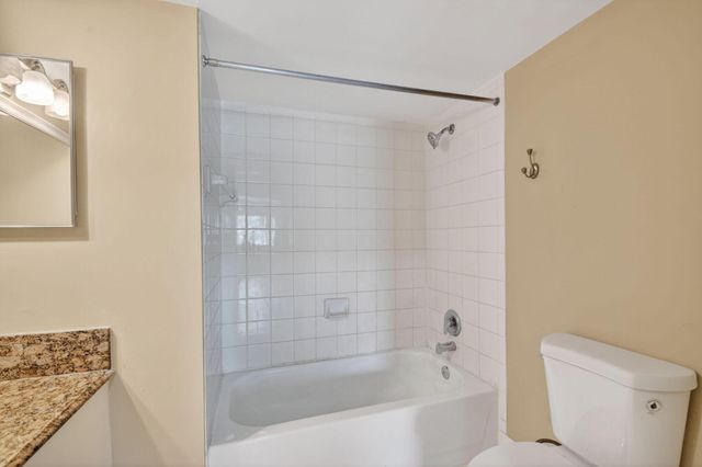 7864 Sonoma Springs Circle 206, Lake Worth, FL 33463