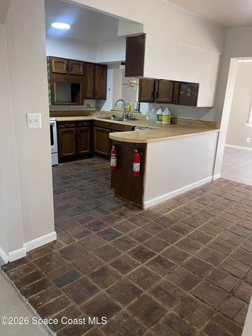 1400 Hillcrest Drive, Melbourne, FL 32935