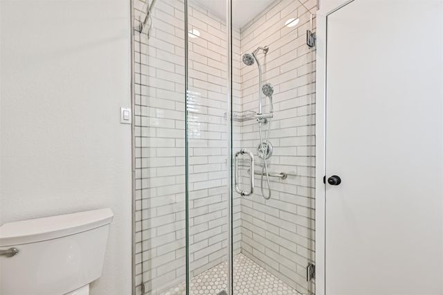 409 Linda Lane, Friendswood, TX 77546