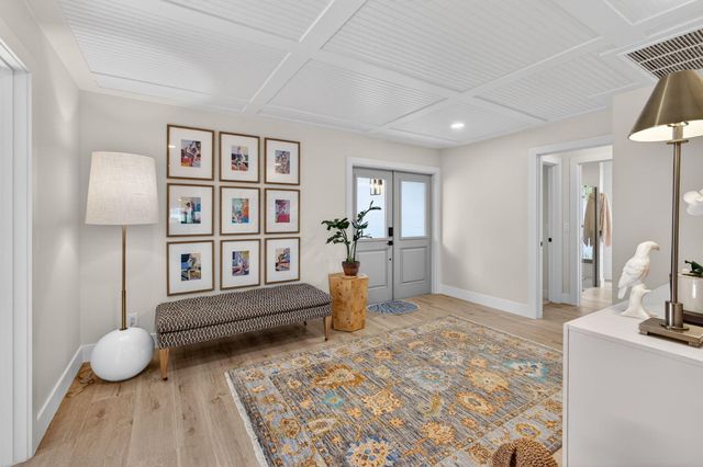 17085 Bay Street, Jupiter, FL 33477