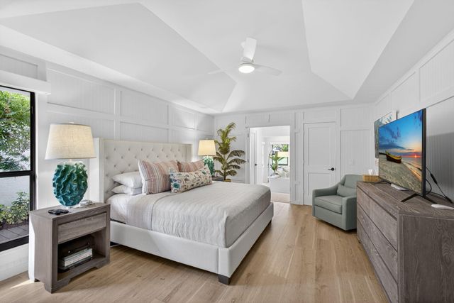 17085 Bay Street, Jupiter, FL 33477