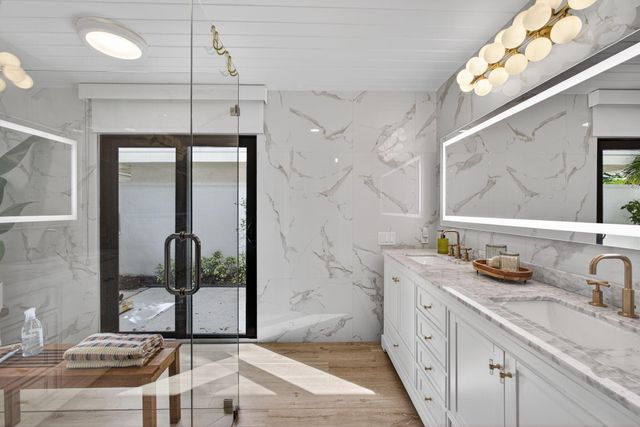 17085 Bay Street, Jupiter, FL 33477