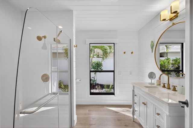 17085 Bay Street, Jupiter, FL 33477