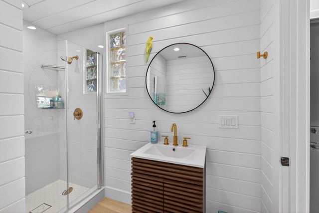 17085 Bay Street, Jupiter, FL 33477