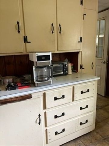 2 barden Lane, Warren, RI 02885
