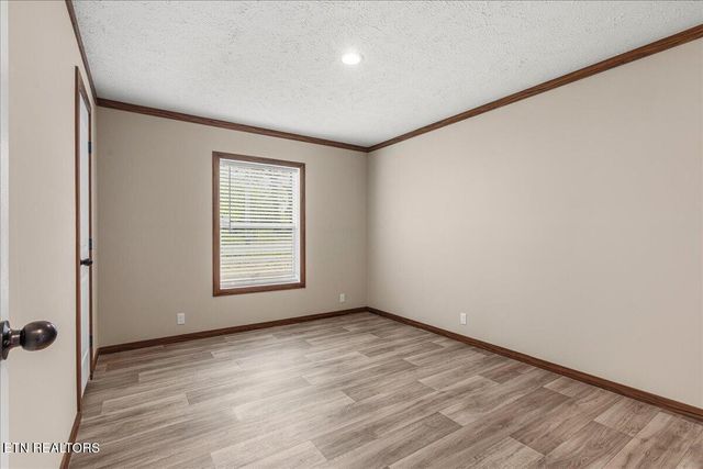 9 Hamilton Street, Englewood, TN 37329