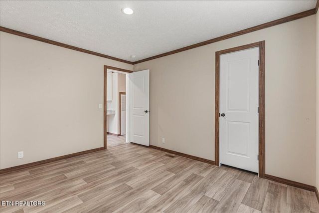9 Hamilton Street, Englewood, TN 37329