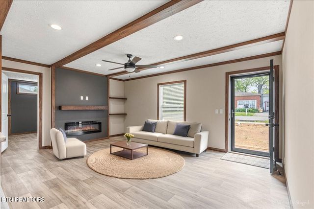 9 Hamilton Street, Englewood, TN 37329