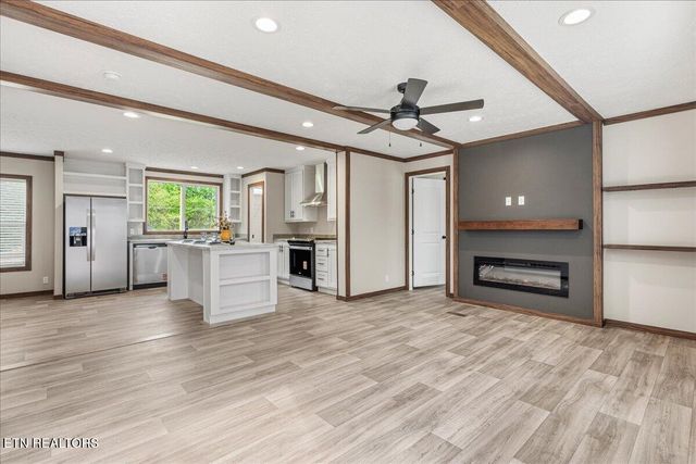 9 Hamilton Street, Englewood, TN 37329