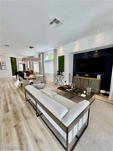 10317 Summer River Avenue, Las Vegas, NV 89144