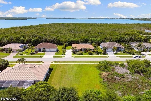 1874 Dogwood DR, Marco Island, FL 34145