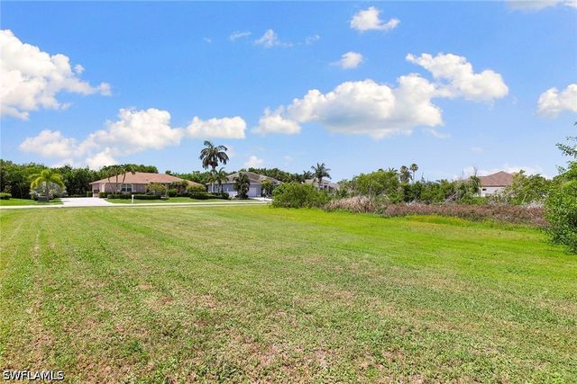 1874 Dogwood DR, Marco Island, FL 34145