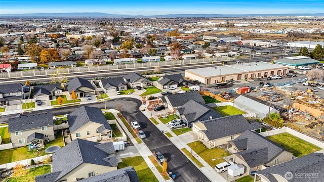 1334 E Nen Drive, Moses Lake, WA 98837