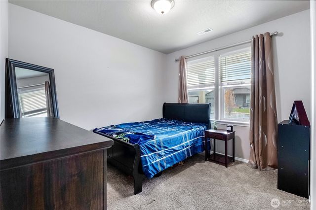 1334 E Nen Drive, Moses Lake, WA 98837