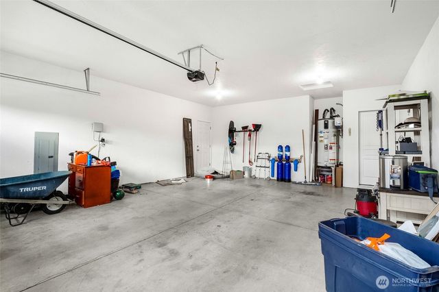 1334 E Nen Drive, Moses Lake, WA 98837