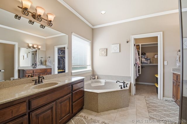 4103 W Roanoke Place, Broken Arrow, OK 74011