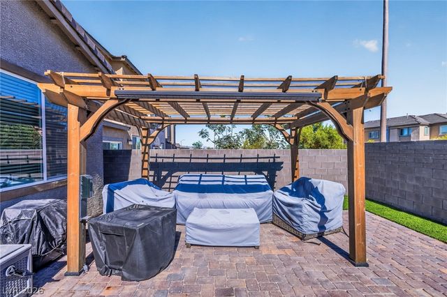 9649 Peggy Publow Avenue, Las Vegas, NV 89143