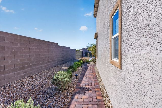 9649 Peggy Publow Avenue, Las Vegas, NV 89143