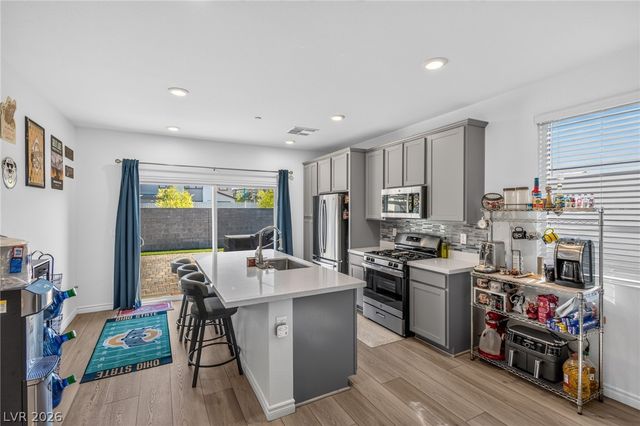 9649 Peggy Publow Avenue, Las Vegas, NV 89143