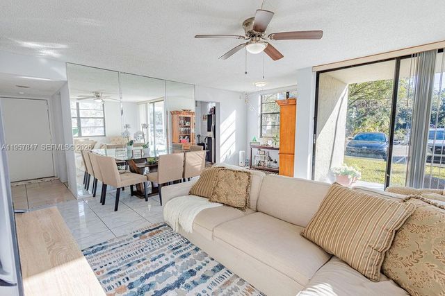 6193 Rock Island Rd 119, Tamarac, FL 33319