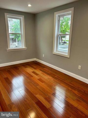 2712 N 6TH ST, Harrisburg, PA 17110