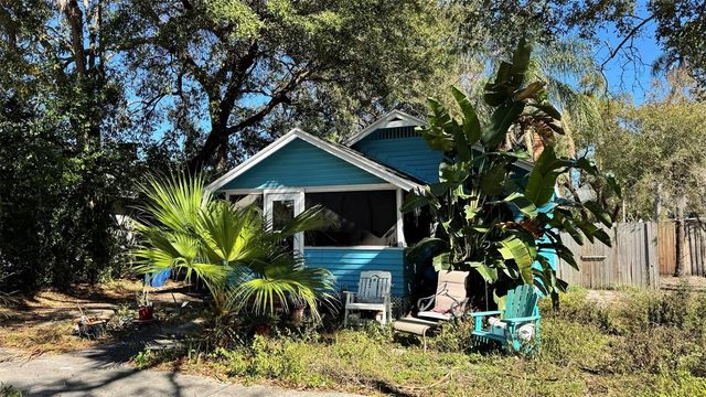 305 PENNSYLVANIA AVENUE, Clearwater, FL 33755