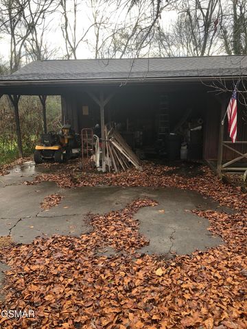 1800 Frankie Lane, Sevierville, TN 37876