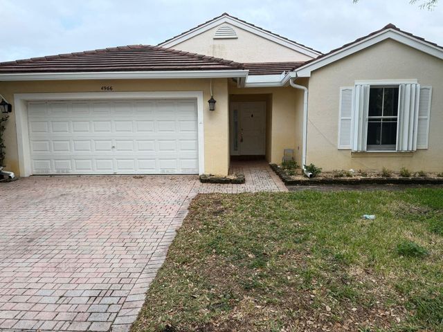 4966 SW 33rd Terrace, Hollywood, FL 33312