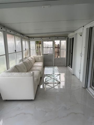 4966 SW 33rd Terrace, Hollywood, FL 33312