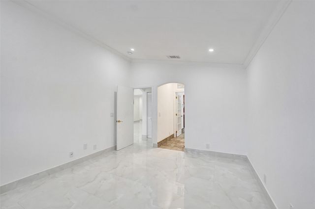 4966 SW 33rd Terrace, Hollywood, FL 33312