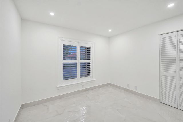 4966 SW 33rd Terrace, Hollywood, FL 33312