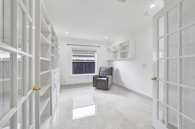 4966 SW 33rd Terrace, Hollywood, FL 33312