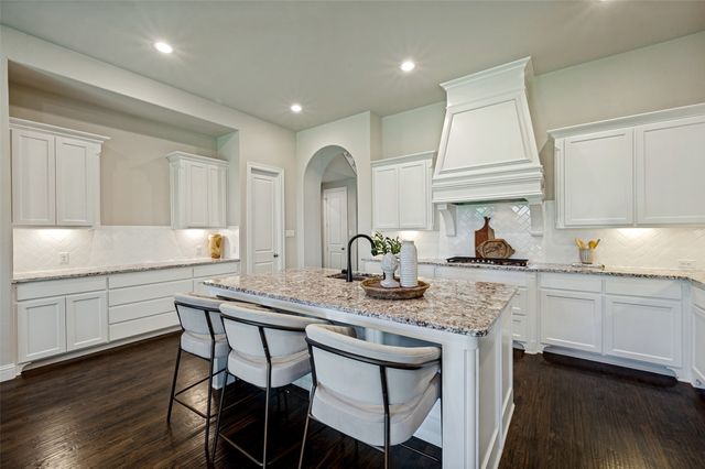 2817 Links, The Colony, TX 75056