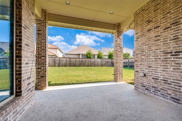 2817 Links, The Colony, TX 75056