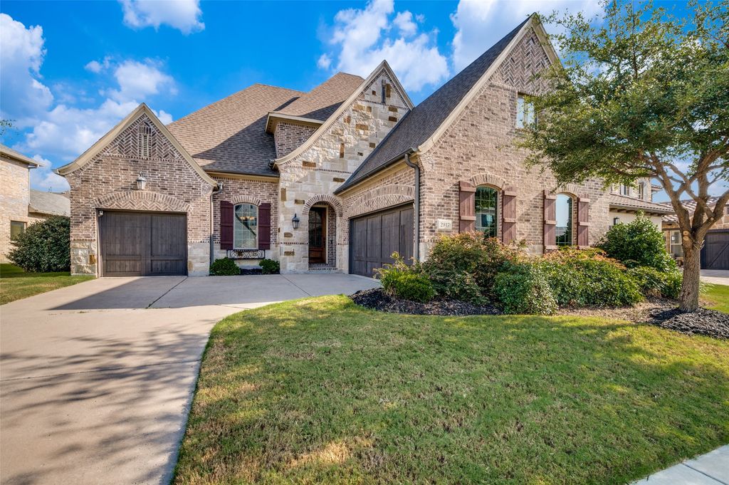 2817 Links, The Colony, TX 75056