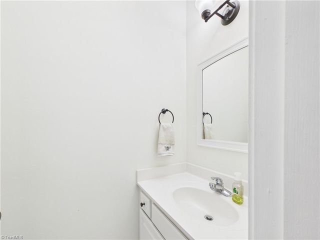103 Brighton Village Lane, Archdale, NC 27263