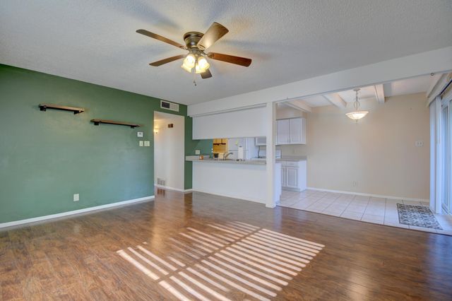 8445 Chambers Court NE D, Albuquerque, NM 87111