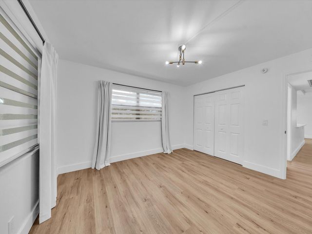 21 PRESCOTT B, Deerfield Beach, FL 33442