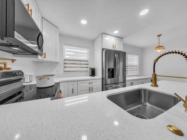21 PRESCOTT B, Deerfield Beach, FL 33442
