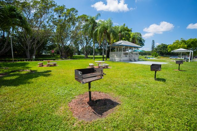 21 PRESCOTT B, Deerfield Beach, FL 33442
