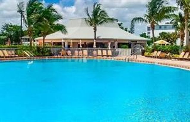 21 PRESCOTT B, Deerfield Beach, FL 33442
