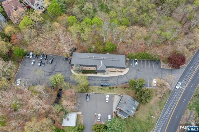450 Hamburg Turnpike, Wayne, NJ 07470