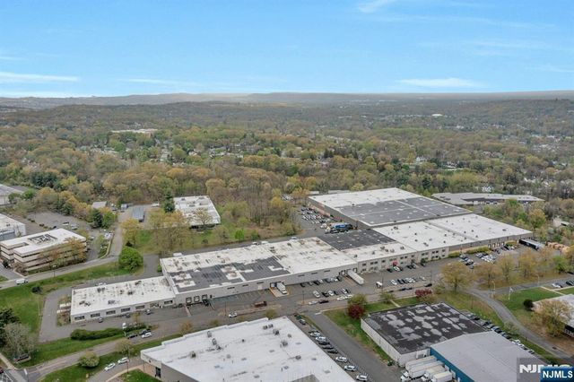 450 Hamburg Turnpike, Wayne, NJ 07470