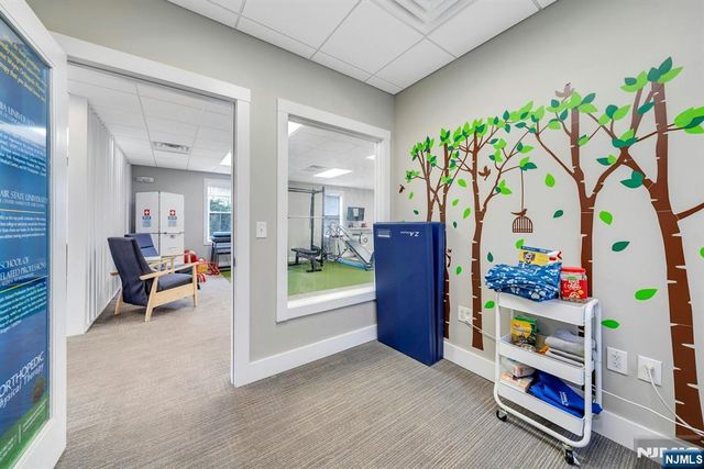 450 Hamburg Turnpike, Wayne, NJ 07470