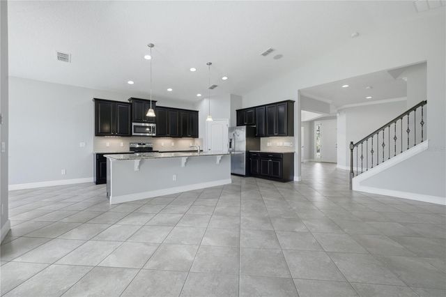 6023 W TOWN CENTER BOULEVARD, Orlando, FL 32837
