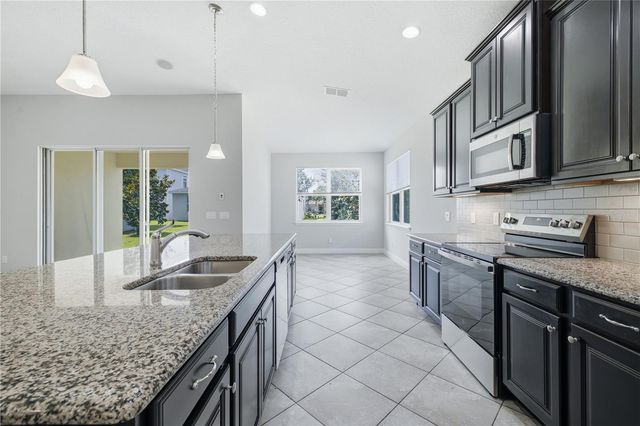 6023 W TOWN CENTER BOULEVARD, Orlando, FL 32837