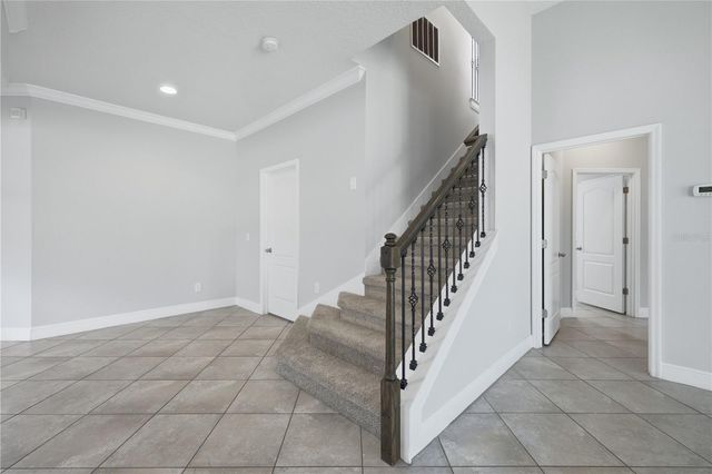 6023 W TOWN CENTER BOULEVARD, Orlando, FL 32837