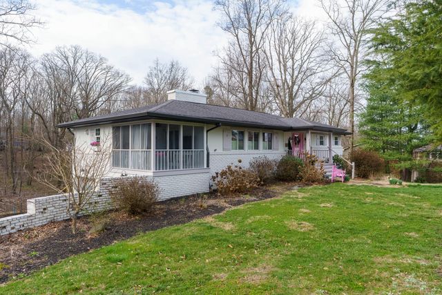 115 Golf Drive, Signal Mountain, TN 37377