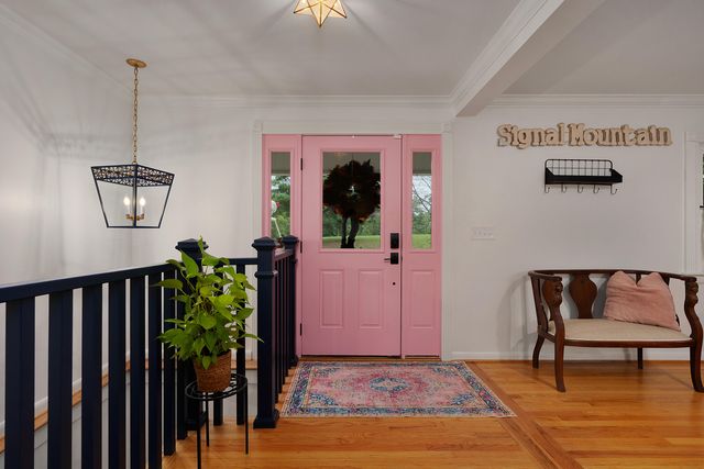 115 Golf Drive, Signal Mountain, TN 37377