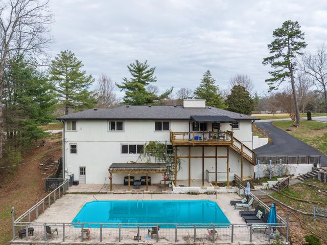 115 Golf Drive, Signal Mountain, TN 37377